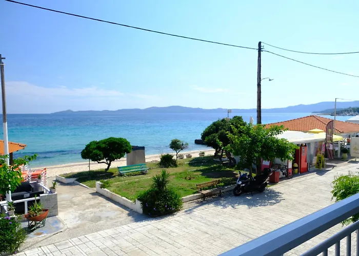 Mangoseaview Home1 Hébergement de vacances Nea Roda