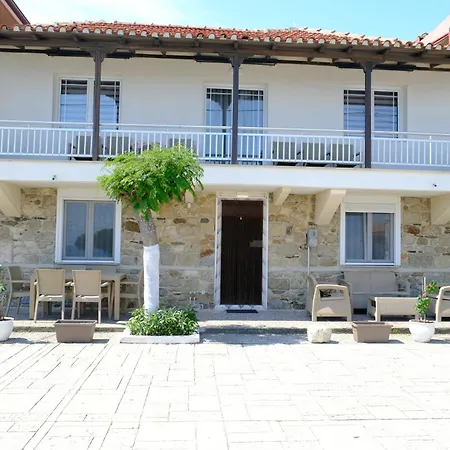 Mangoseaview Home1 * Nea Roda